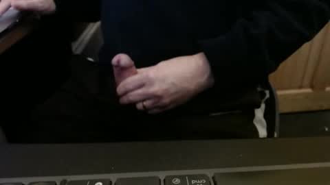 Snapshot of stargazer1069 chatting on December 2025 09:29:01 AM stargazer1069 online show from December 2025 09:29:01 AM