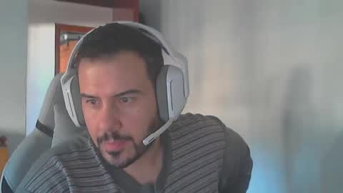 stark_86 online show from December 2024 01:47:01 PM