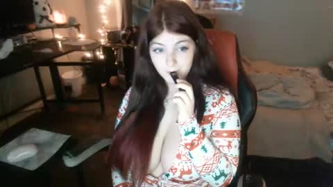 Snapshot of starlight09102 chatting on December 2024 05:22:01 PM Starlight online show from December 2024 05:22:01 PM