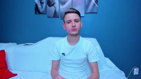 Snapshot of stashott69 chatting on February 2025 05:09:02 AM STAS online show from February 2025 05:09:02 AM