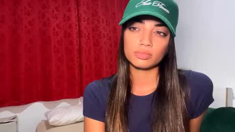 Mia online show from March 2026 05:30:01 PM