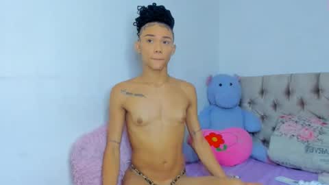 stassiebell online show from December 2024 07:11:02 AM