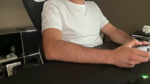 Snapshot of steaav94 chatting on July 2026 03:03:01 PM steaav online show from July 2026 03:03:01 PM