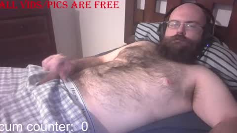 Snapshot of stealthytuna95 chatting on September 2025 09:39:02 PM mike online show from September 2025 09:39:02 PM