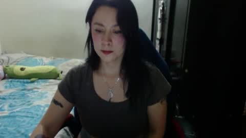 Snapshot of steel_girl chatting on September 2025 11:07:01 PM Luna Fox online show from September 2025 11:07:01 PM