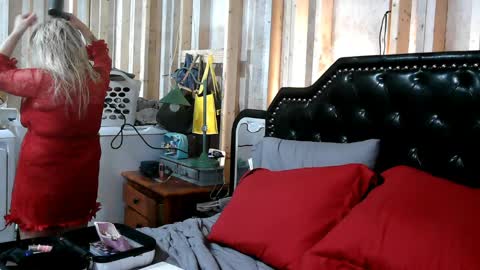 Snapshot of steeleenstacy chatting on May 2026 11:39:02 AM Steele N Stacy online show from May 2026 11:39:02 AM