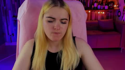 stef_nicks online show from September 2025 09:09:01 AM