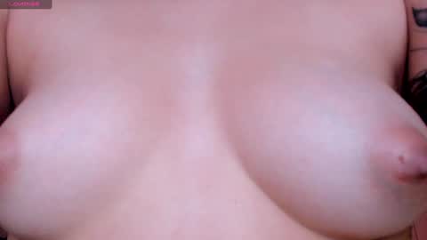 Snapshot of stefaagomez chatting on January 2025 05:55:01 PM Stefa Gomez online show from January 2025 05:55:01 PM