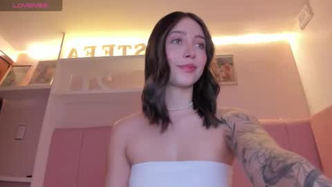 Snapshot of stefaagomez chatting on October 2025 12:16:01 PM Stefa Gomez online show from October 2025 12:16:01 PM