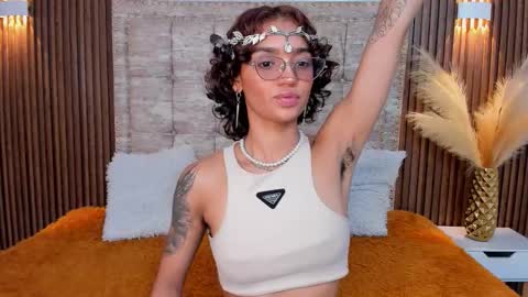 Stefania  online show from September 2025 08:31:01 PM