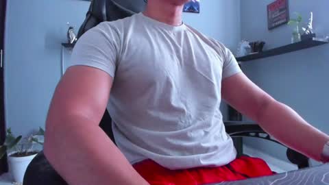 Snapshot of stefann_salvatore chatting on July 2026 04:42:02 PM Stefann Salvatore online show from July 2026 04:42:02 PM