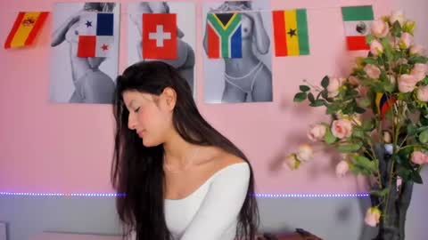 Snapshot of stefany_gonzales_ chatting on July 2026 01:26:01 PM Stefany online show from July 2026 01:26:01 PM