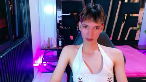 Snapshot of stefany_piink chatting on April 2026 01:41:01 PM stefany piink online show from April 2026 01:41:01 PM