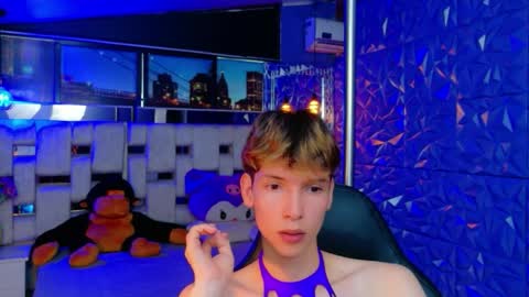 Snapshot of stefany_piink chatting on April 2026 08:31:01 PM stefany piink online show from April 2026 08:31:01 PM