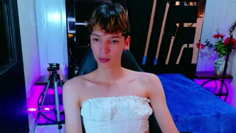 Snapshot of stefany_piink chatting on April 2026 12:16:02 PM stefany piink online show from April 2026 12:16:02 PM