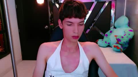 Snapshot of stefany_piink chatting on April 2026 08:54:02 PM stefany piink online show from April 2026 08:54:02 PM
