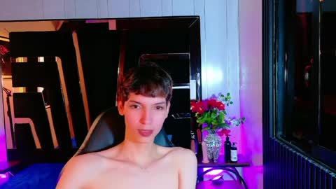 Snapshot of stefany_piink chatting on May 2026 12:21:02 PM stefany piink online show from May 2026 12:21:02 PM
