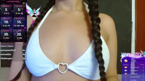 Stefanny lopez online show from December 2024 11:34:02 AM