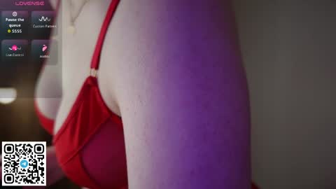 Snapshot of steffi_meoww chatting on April 2026 09:23:01 PM STEFI Streams every day from 10 PM GTM1 online show from April 2026 09:23:01 PM