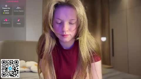 Snapshot of steffi_meoww chatting on April 2026 10:32:02 PM STEFI Streams every day from 10 PM GTM1 online show from April 2026 10:32:02 PM
