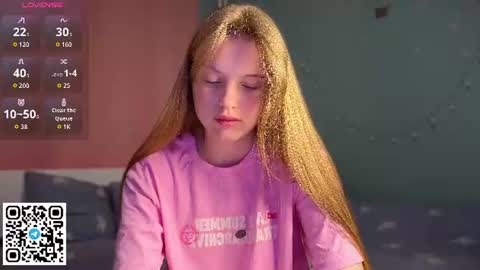 Snapshot of steffi_meoww chatting on July 2026 04:30:02 AM STEFI Streams every day from 10 PM GTM1 online show from July 2026 04:30:02 AM