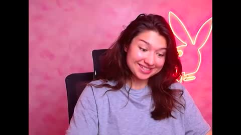Snapshot of steffi_xo chatting on September 2025 01:44:02 PM Steffi online show from September 2025 01:44:02 PM