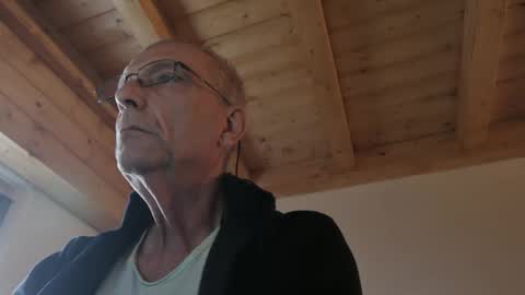 Snapshot of stefi444466 chatting on March 2026 05:51:02 AM stefi444466 online show from March 2026 05:51:02 AM