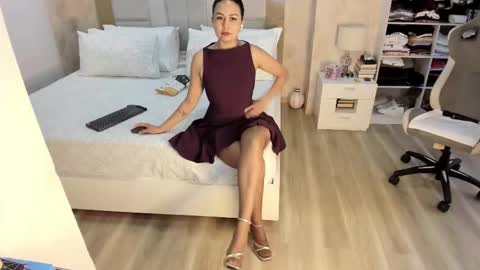 Zuly online show from March 2026 12:50:02 AM