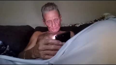 Snapshot of stefy1037 chatting on April 2026 07:48:02 AM stefy1037 online show from April 2026 07:48:02 AM