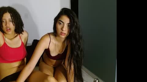 Aurora online show from April 2026 02:49:02 AM