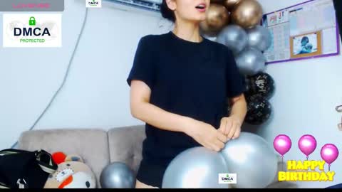 Stefany online show from October 2025 09:03:02 PM