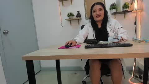 Stefy  online show from March 2026 12:22:01 PM