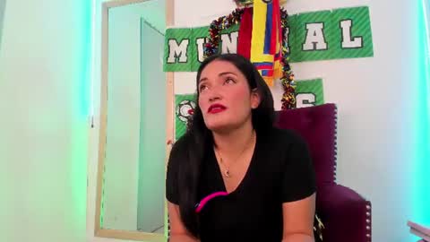Stefy  online show from July 2026 07:27:02 PM