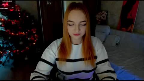 Snapshot of stella__cox chatting on January 2025 06:24:02 AM Stella Cox online show from January 2025 06:24:02 AM