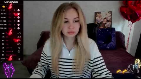 Snapshot of stella__cox chatting on February 2026 12:06:02 PM Stella Cox online show from February 2026 12:06:02 PM