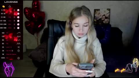 Snapshot of stella__cox chatting on March 2026 05:42:02 PM Stella Cox online show from March 2026 05:42:02 PM