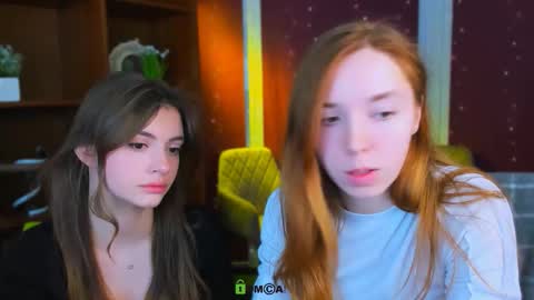 stella_flower online show from March 2026 06:28:02 AM