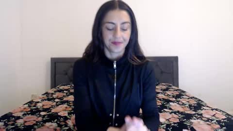 Stella John online show from September 2025 05:53:02 AM