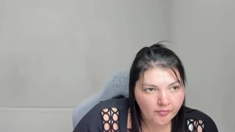 Snapshot of stella_la_ chatting on July 2026 12:19:02 PM Stella online show from July 2026 12:19:02 PM