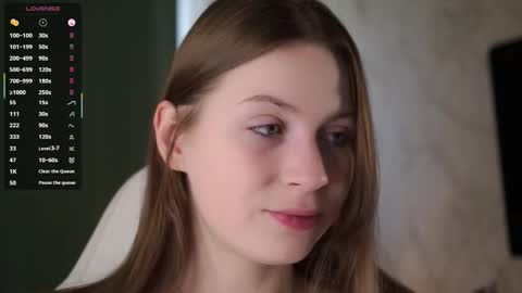 Stella online show from September 2025 08:59:01 AM