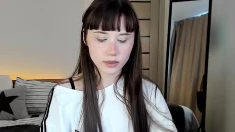 stella_sunny online show from February 2026 02:59:01 PM