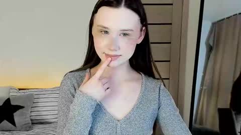 Snapshot of stella_sunny chatting on March 2026 12:06:02 AM stella_sunny online show from March 2026 12:06:02 AM