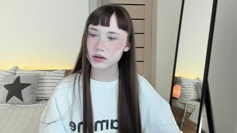 Snapshot of stella_sunny chatting on April 2026 08:14:01 AM stella_sunny online show from April 2026 08:14:01 AM