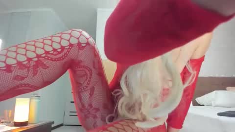 Snapshot of stella_walters chatting on October 2025 11:52:02 PM stella_walters online show from October 2025 11:52:02 PM