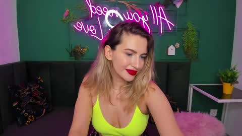 Stella online show from April 2026 02:12:02 AM