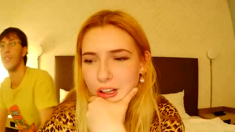 stelladams online show from February 2026 06:51:02 AM