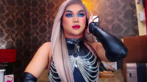 CALL ME STELLA online show from February 2025 09:36:02 AM