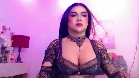 Snapshot of stellagrayts chatting on April 2026 09:48:01 AM CALL ME STELLA online show from April 2026 09:48:01 AM