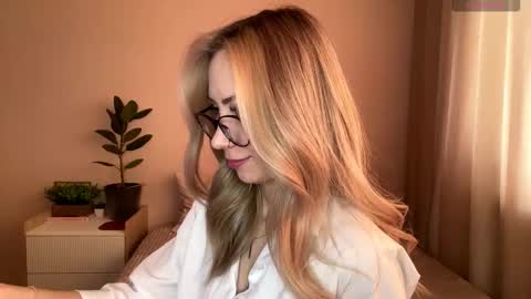 Alexia online show from February 2026 07:57:02 AM