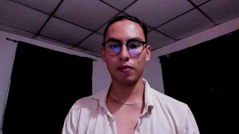 Snapshot of stellarmotion chatting on April 2026 09:13:01 PM Antonio Stark online show from April 2026 09:13:01 PM